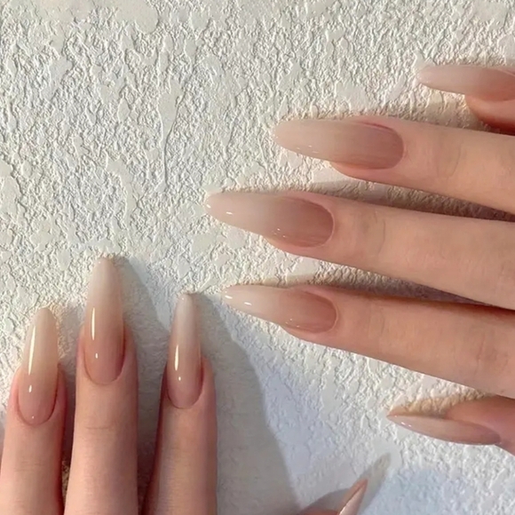 24 Pieces Fake Press On Nails - Picture 1 of 6